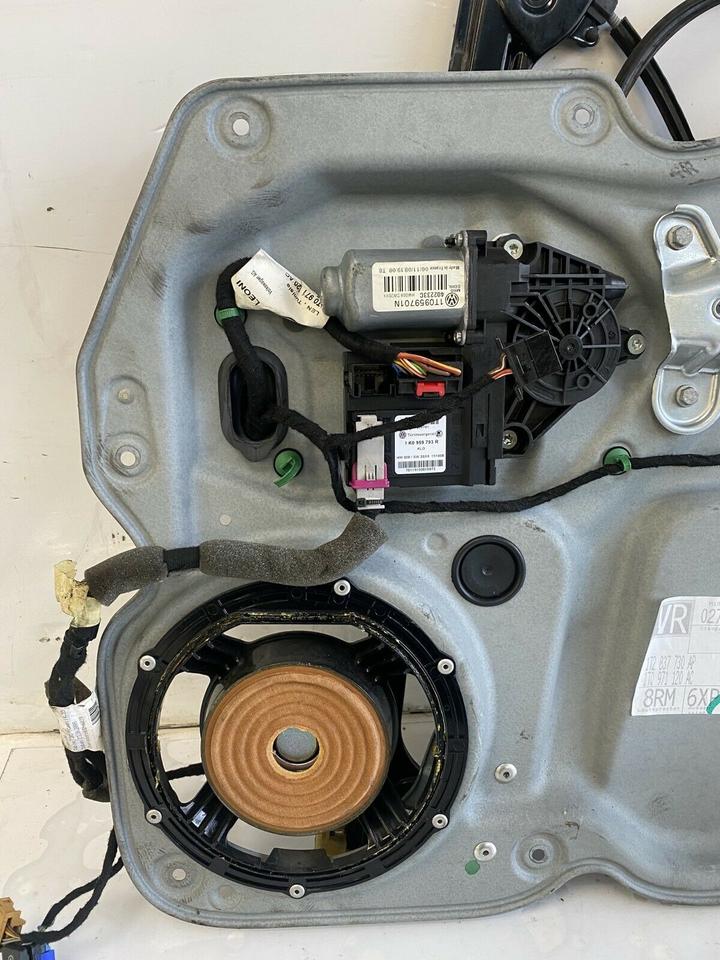 VW Touran Türblech Türblatt Fensterheber Vorne Rechts 1T2837730AP – Bild 3