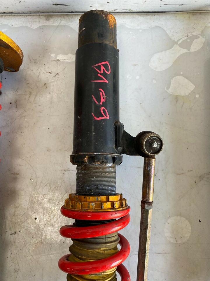 Audi A3 8P Gewindefahrwerk Fahrwerk Stoßdämpfer – Bild 9