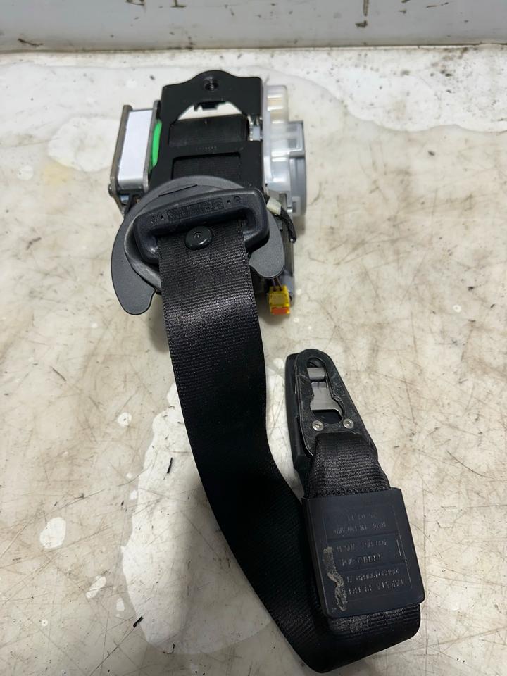 Audi A6 4G Gurt Sicherheitsgurt Vorne 4G8857705 4G8857706 – Bild 3