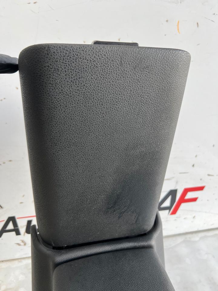 Mercedes SLK R171 Mittelarmlehne Armlehne A1716801310 – Bild 5