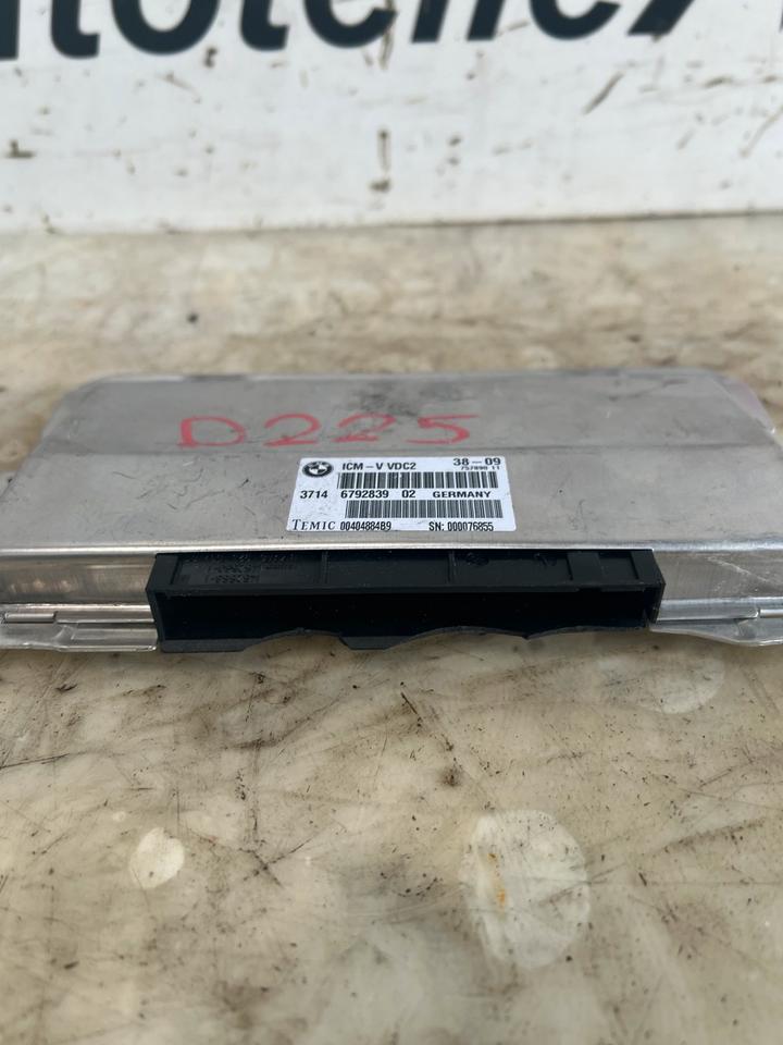 BMW 7er F01 F02 Temic VDC Steuergerät 6792839 – Bild 4