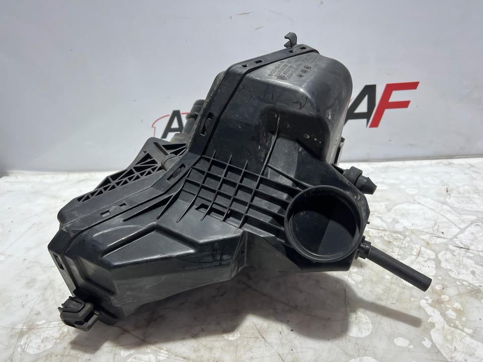 Audi A4 A5 8T B8 8K Luftfilter Kasten Gehäuse 8R0133835E – Bild 4