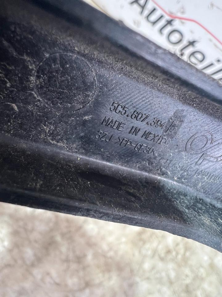 VW Beetle Stoßstangenhalterung Halterung Hinten Rechts 5C5807394 – Bild 5