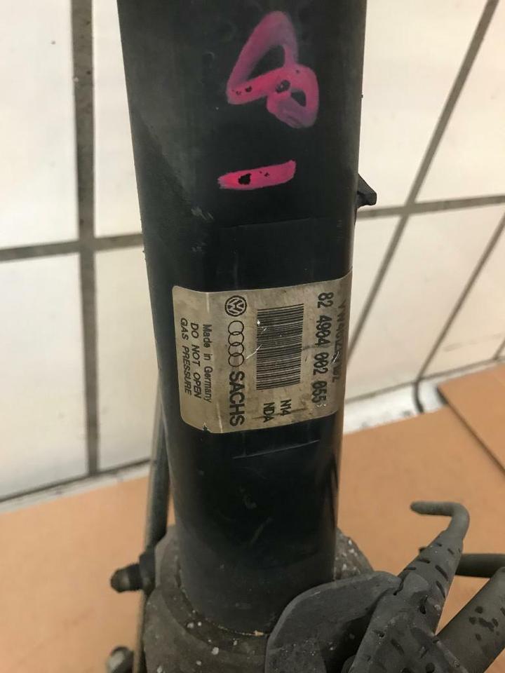 VW Passat Radnabe Achse Bremszange Dämpfer Fahrwerk – Bild 4