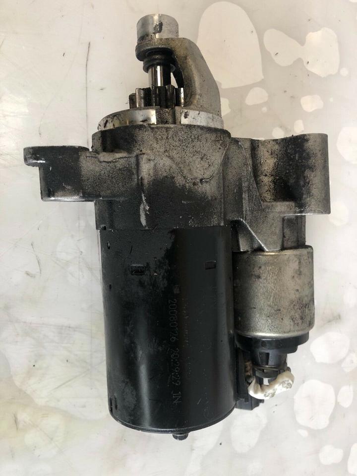 Audi A4 B8 8K A5 8T Anlasser Starter 06D911021B – Bild 4