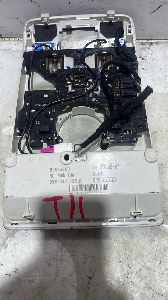Audi A4 A5 8T B8 Leseleuchte Innenleuchte Leuchte 8T0947135B – Bild 5