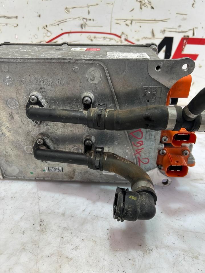 Audi A3 8V Ladegerät Hochvoltbatterie Batterie 5QE915682AA – Bild 3