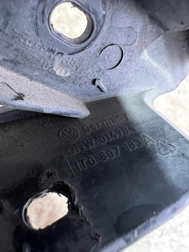 VW Touran Stoßstangenhalterung Halterung Rechts Links 1T0807183A – Bild 4