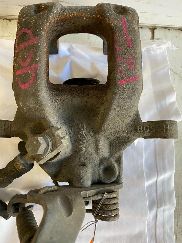 VW Golf 6 Touran Bremssattel Bremssättel Hinten Rechts