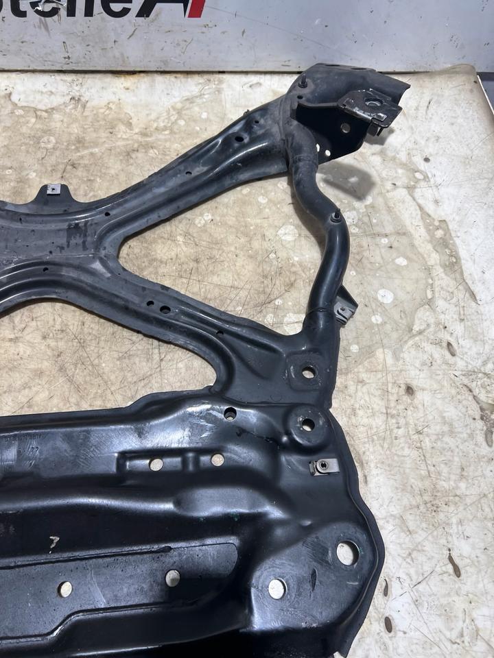 Audi A4 B9 8W Achse Vorderachse Vorderachsträger 8W2399347D – Bild 10