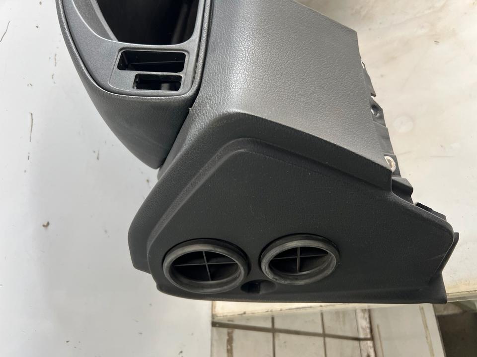 BMW 8er E31 850Ci Armaturenbrett Cockpit Vorne Mittelkonsole – Bild 9