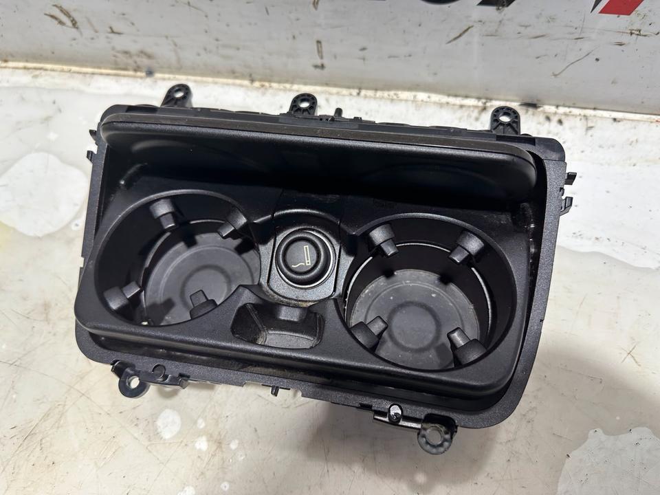 BMW 5er F10 F11 Getränkehalter Becherhalter 9241714 – Bild 6
