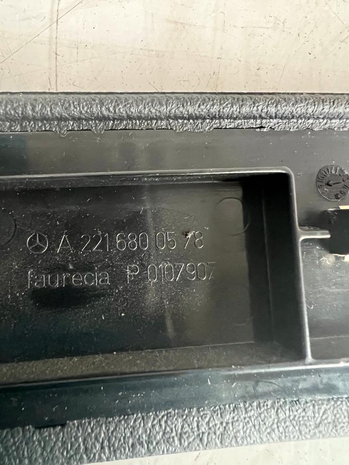 Mercedes W221 Mittelkonsole Verkleidung A2216800578 – Bild 3