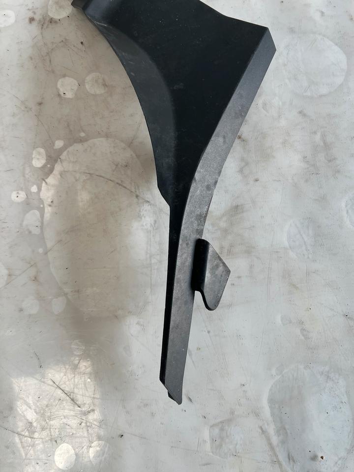 Audi TT 8J Scheinwerfer Blende Abdeckung Links 8J0807081B – Bild 3