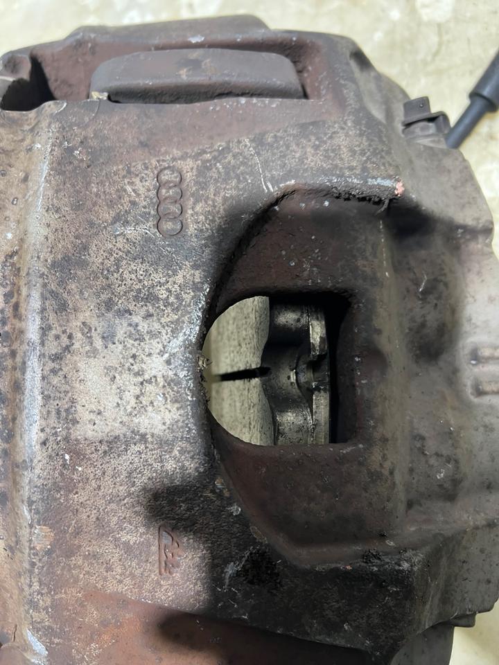 Audi A8 4H Bremssattel Bremse Bremssättel Vorne – Bild 10