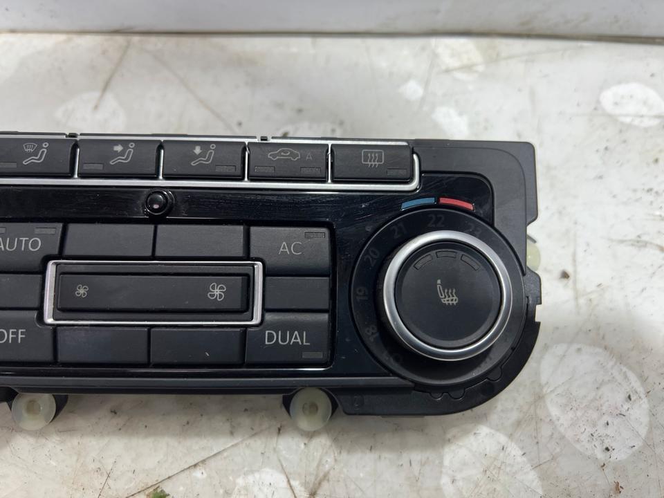 VW Passat B7 3C Klimabedienteil Heizungsregulierung 5K0907044 – Bild 4