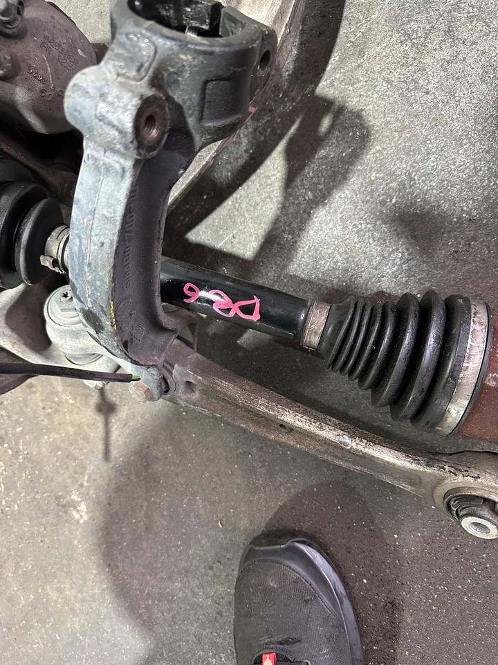 Audi A6 4G Achsschenkel Radnabe Bremssattel Vorne – Bild 17