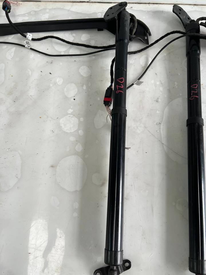 VW Sharan 7N Gasdruckfeder Links Rechts 7N0827711 7N0827712 – Bild 2