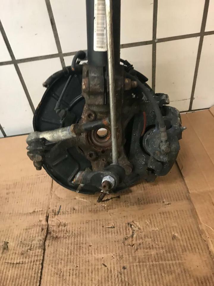 VW Golf 6 Radnabe Achse Bremszange Dämpfer Fahrwerk Links – Bild 5