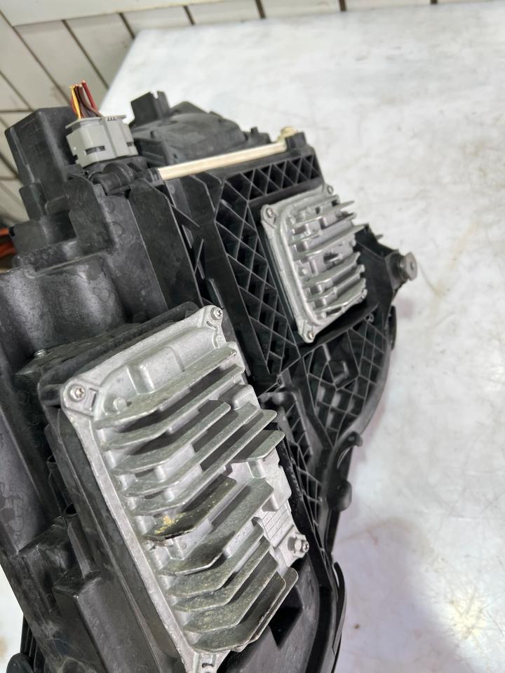 Mercedes E Klasse W212 Facelift LED Scheinwerfer Vorne – Bild 18