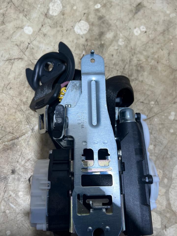 Audi A8 4H Gurt Sicherheitsgurt Vorne 4H0857705A 4H0857706A – Bild 8