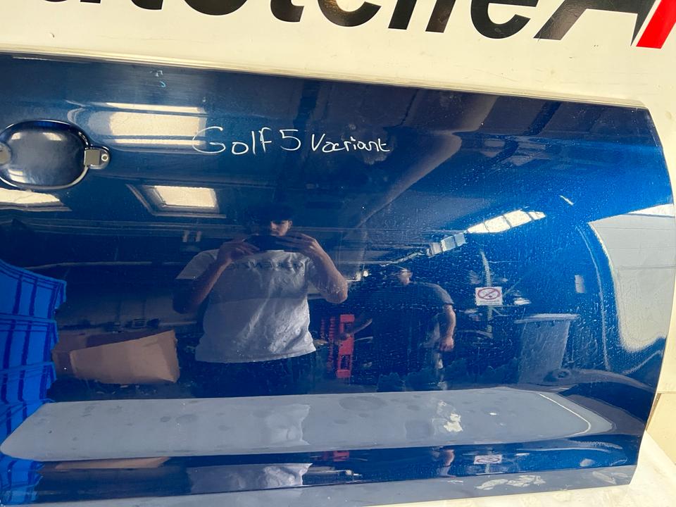 VW Golf 5 V 6 VI Variant Türblatt Türblech Vorne Rechts LD5Q – Bild 2