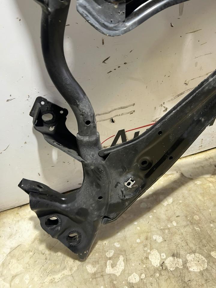 Audi A4 B9 8W Achse Vorderachse Vorderachsträger 8W2399347D – Bild 9