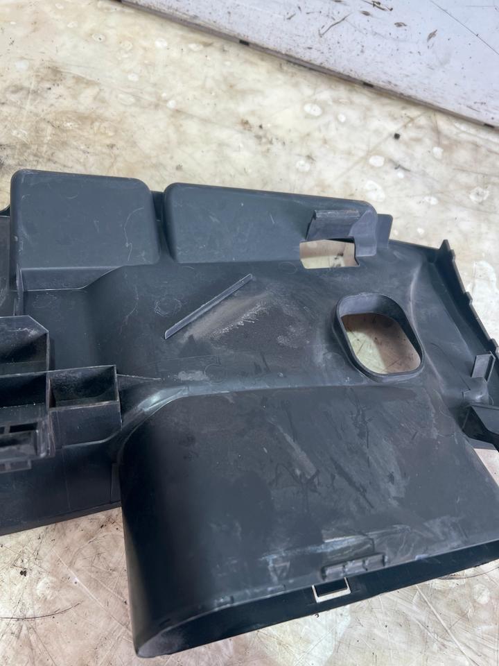 Mercedes E Klasse W212 Kühler Abdeckung Verkleidung A2125000155 – Bild 5