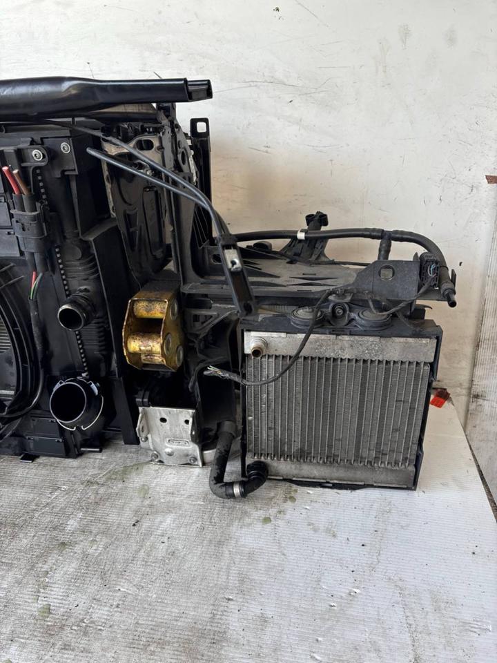 BMW 5er F10 F11 M Paket Schlossträger Kühlerpaket Vorne – Bild 18