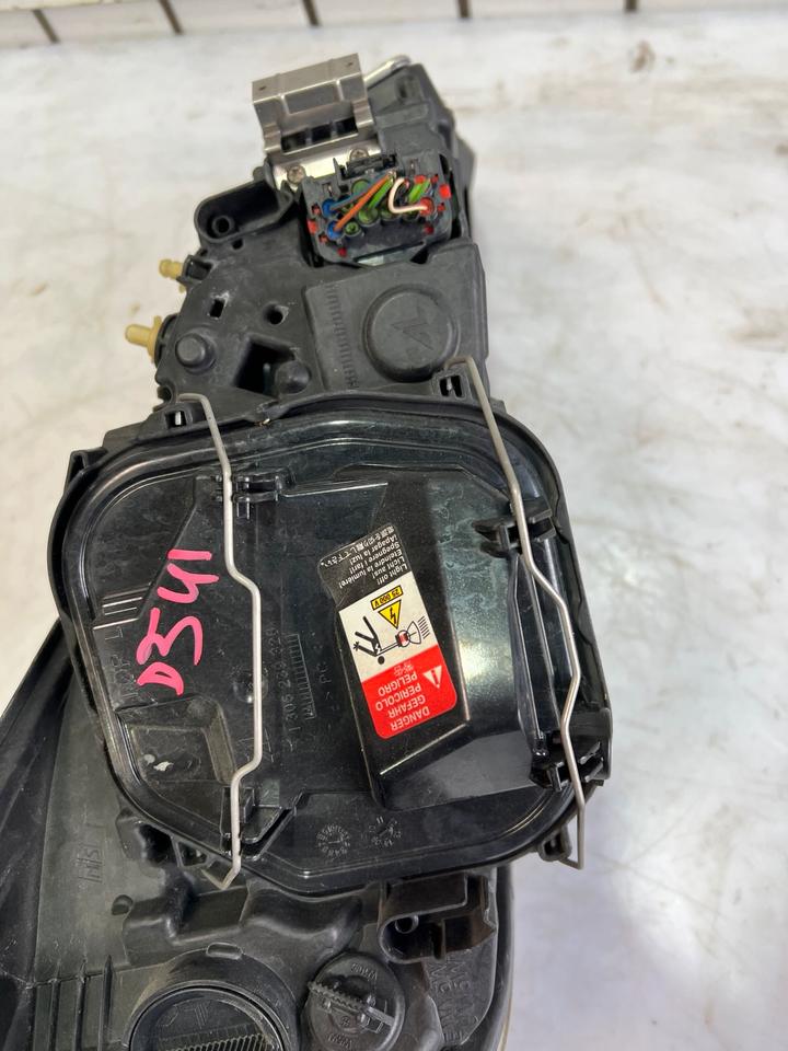 Volvo C30 Xenonscheinwerfer Scheinwerfer Vorne Rechts Links – Bild 8