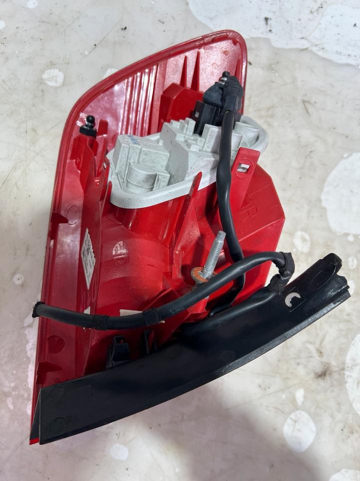 Audi A6 4F Avant LED Rückleuchte Heckleuchte Hinten Rechts Links – Bild 16