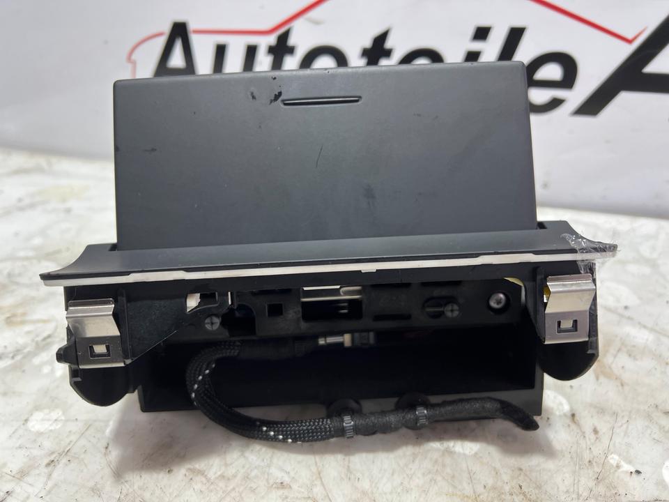 Audi A1 8X Bildschirm Display MMI 8X0857273B – Bild 5