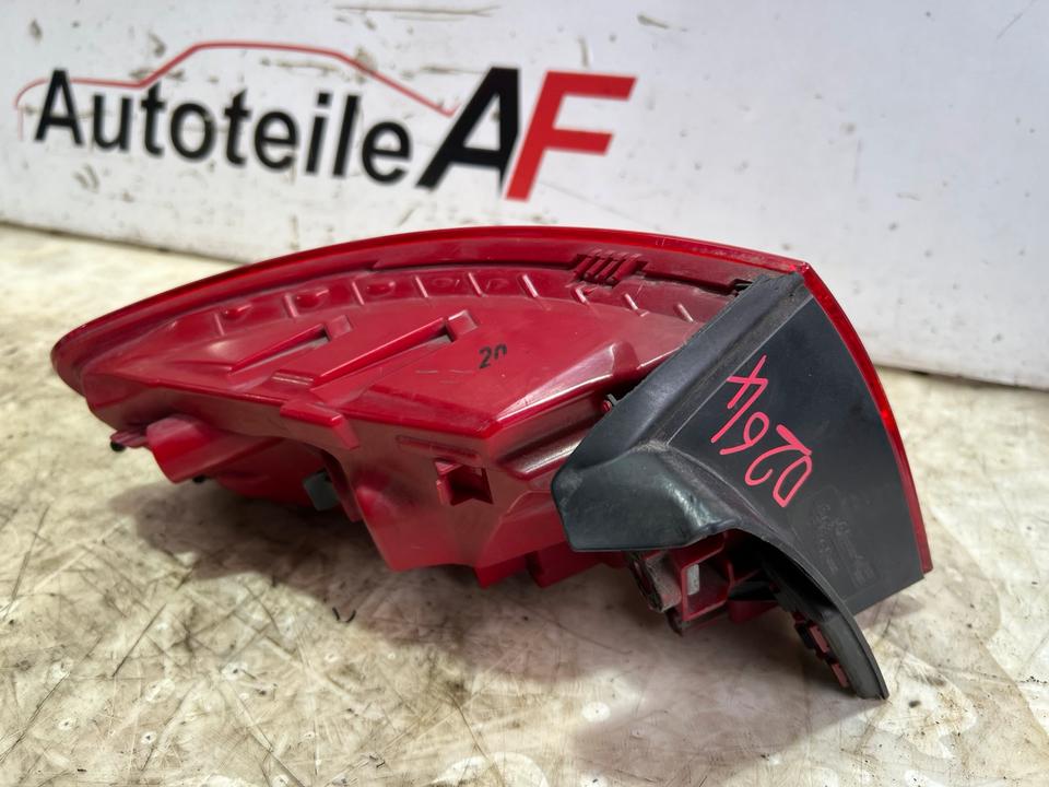 Audi A4 B8 8K Avant Facelift LED Heckleuchte Rückleuchte Hinten – Bild 6