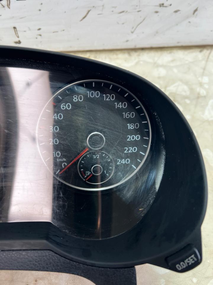 VW Sharan 7N Tacho Tachometer Kombiinstrument 7N0920860 – Bild 3