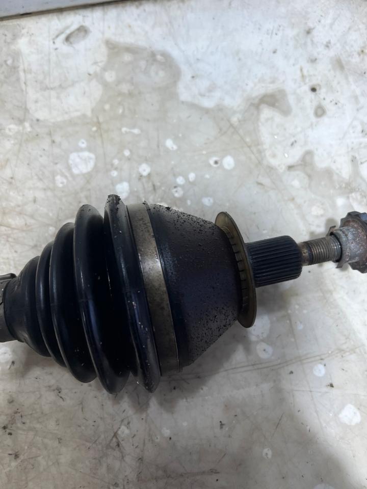 VW Audi Polo 6R A1 8X Antriebswelle Vorne Rechts – Bild 11