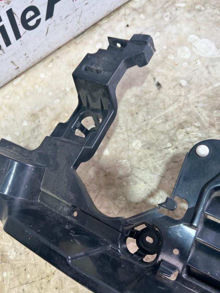 Mini Clubman S F54 Scheinwerferhalterung Rechts Links – Bild 5