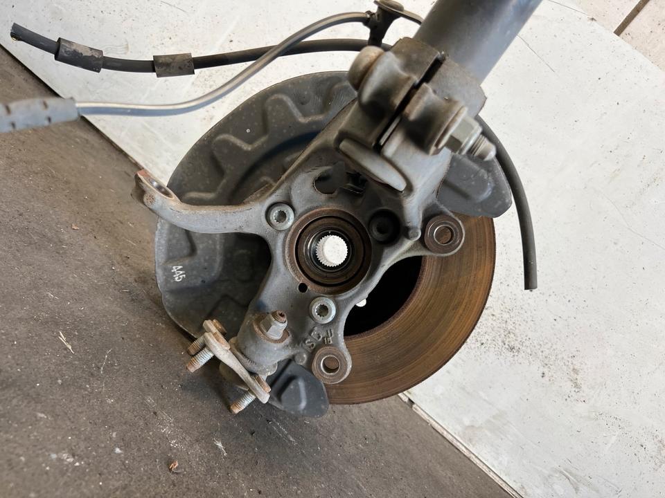 VW Golf 7 VII A3 8V Achsschenkel Radnabe Stoßdämpfer Vorne – Bild 9