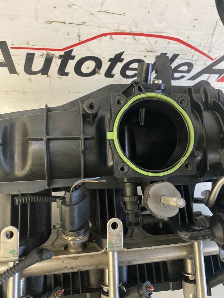 Audi A3 8P Ansaugbrücke Saugrohr 06J133135AK – Bild 5