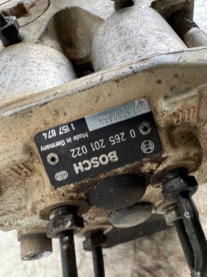 BMW 8er E31 Hydraulikblock ABS Block 265201022 – Bild 8
