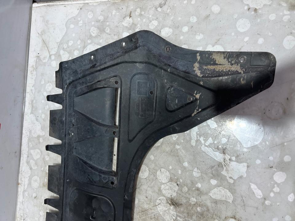 VW Golf 5 V 6 VI Unterfahrschutz Unterboden 1K0825237 – Bild 2