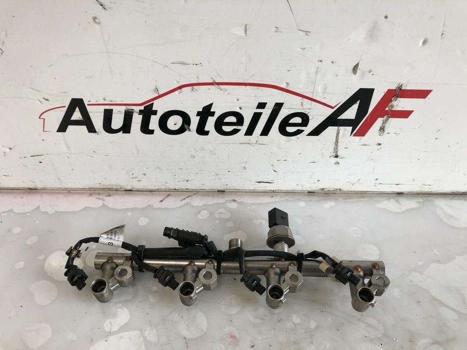 Mercedes W204 W212 Einspritzleiste A2710705195