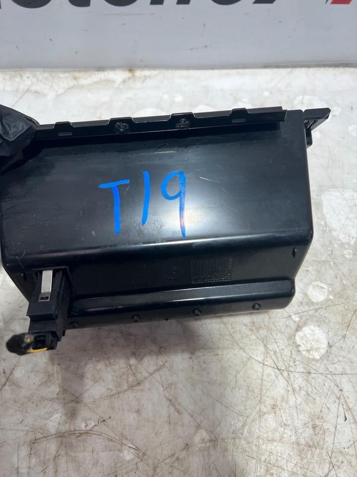 VW Beetle 5C Mittelkonsole Mittelschach 5C5863476A – Bild 3