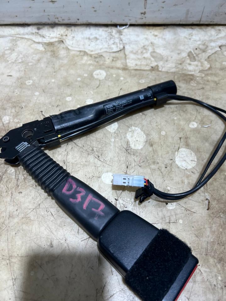 BMW 4er F32 F33 F36 Gurtstraffer Gurtschloss Vorne Rechts Links – Bild 10