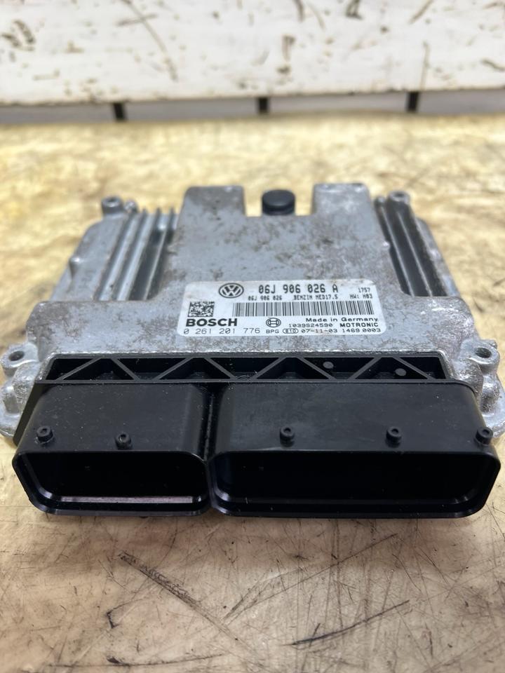 VW Passat B6 3C 1.8 BZB Motorsteuergerät Steuergerät 06J906026A – Bild 4