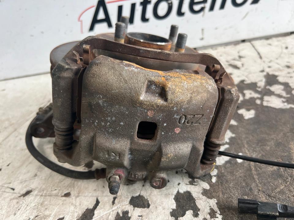 Nissan Micra K13 Achsschenkel Radnabe Bremssattel Vorne – Bild 4