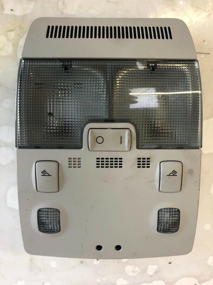 Audi A4 B7 8E Leseleuchte Innenleuchte 8E0947565 – Bild 4