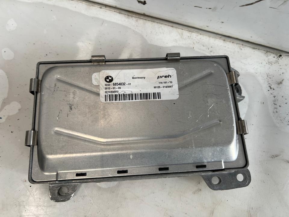 BMW 5er F11 Hinterradlenkung HSR Steuergerät 6854032 – Bild 3