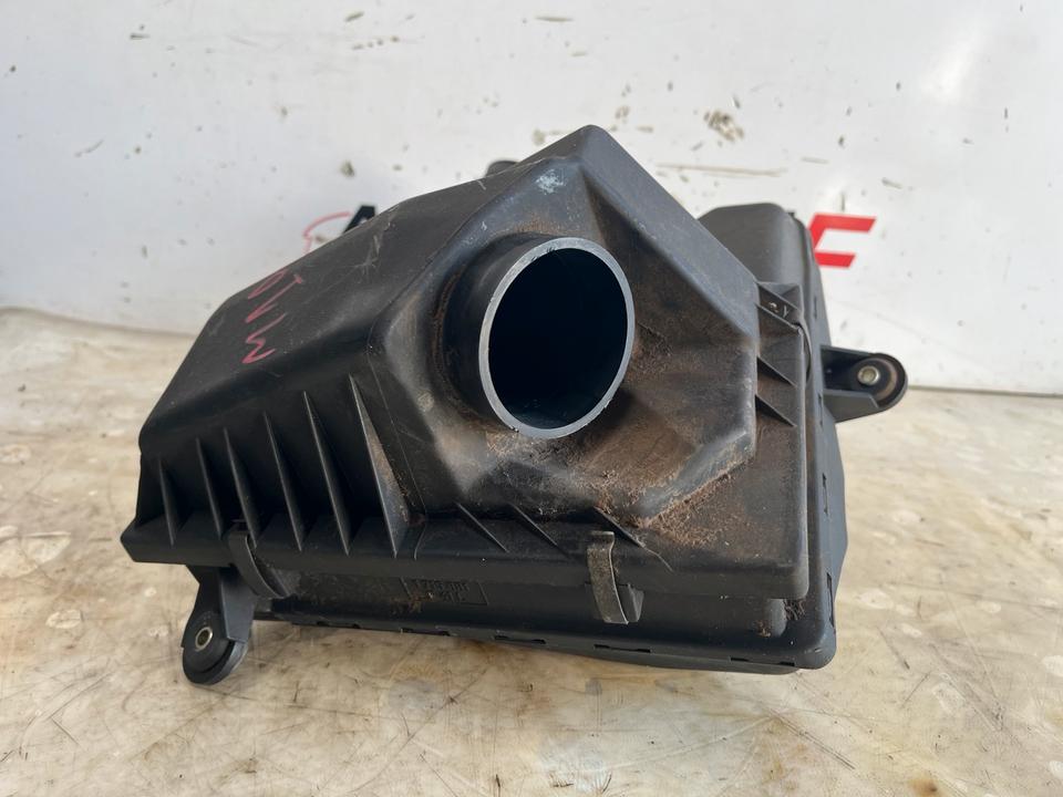 BMW 8er E31 850i Luftfilterkasten Luftfiltergehäuse 1715881 – Bild 3