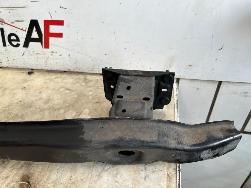 Mercedes E-Klasse W212 Prallträger Querträger Hinten A2126102014 – Bild 3