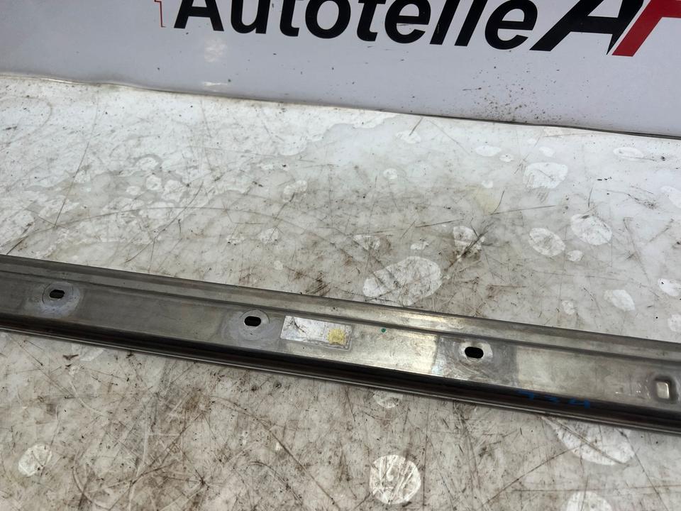 VW Sharan 7N Tür Schiebetür Schiene Unten Links Rechts – Bild 4